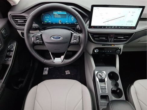 New 2026 Ford Escape SE w/ PHEV Premium Package image 8