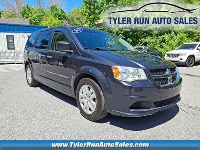 Used 2013 Dodge Grand Caravan American Value Package w/ UConnect Hands-Free Group