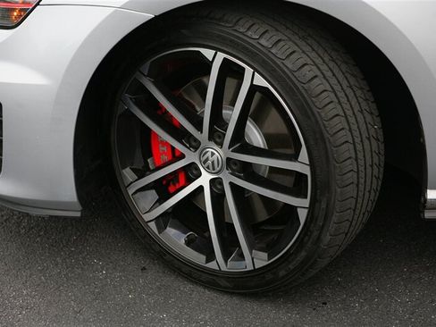 Used 2017 Volkswagen GTI Sport FWD image 3