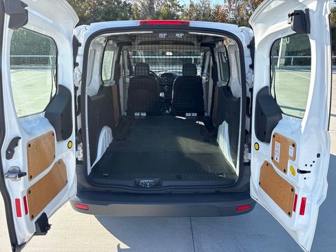 Used 2016 Ford Transit Connect XL image 28