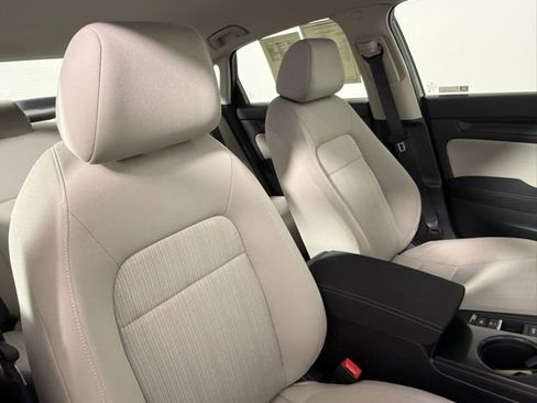 Used 2023 Honda Civic LX image 50