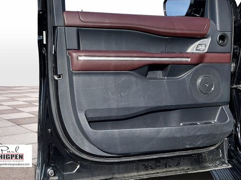 Certified 2024 Ford Expedition Limited image 22