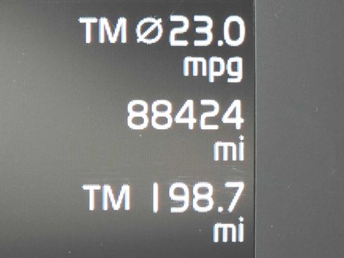 Used 2019 Volvo XC90 T5 Momentum FWD image 32