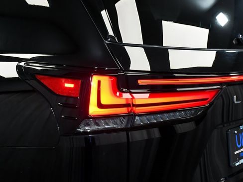 Used 2024 Lexus LX 600 F Sport image 98