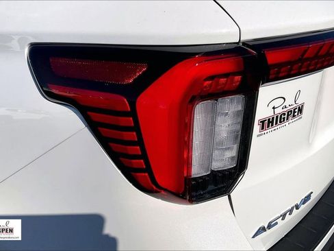 New 2026 Ford Explorer Active w/ Active Comfort Package image 25