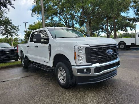 Used 2024 Ford F250 XL w/ XL Chrome Package AWD/4WD image 3