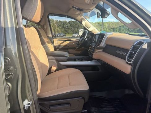 Used 2020 RAM 1500 Big Horn AWD/4WD image 30