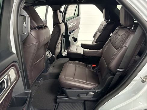 New 2026 Ford Explorer Platinum w/ LUX Leather Package image 19