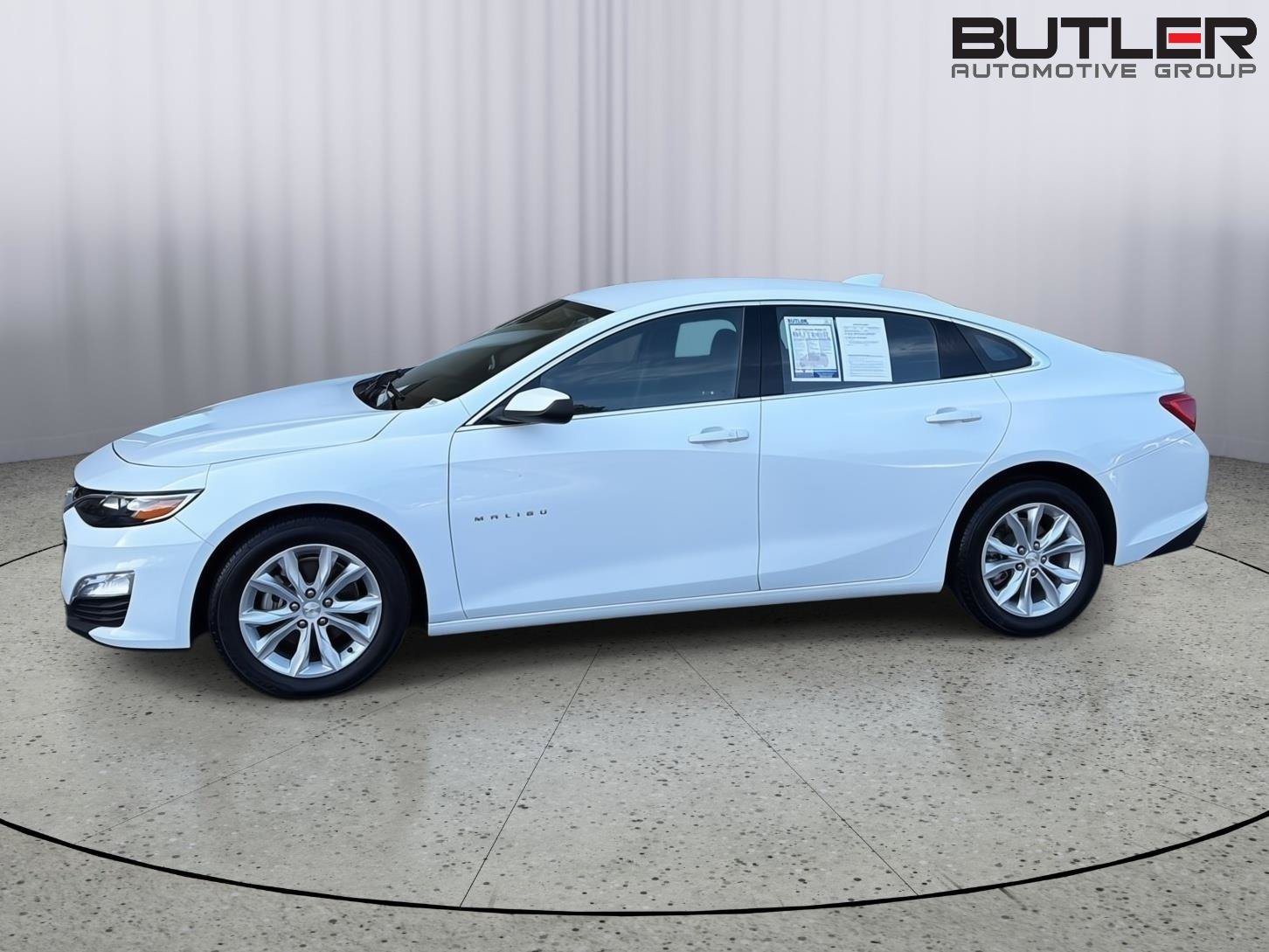 Used 2024 Chevrolet Malibu LT FWD image 3