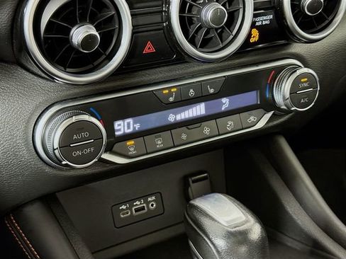 Certified 2023 Nissan Sentra SR w/ SR Premium Package image 17