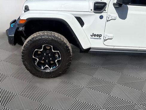 Used 2021 Jeep Wrangler Unlimited Rubicon 4xe w/ Steel Bumper Group image 35