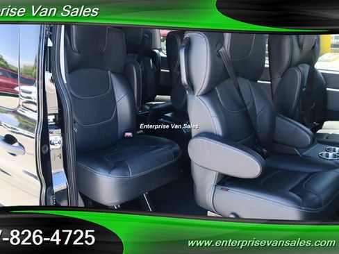 Used 2023 Ford Transit 350 XLT RWD image 20