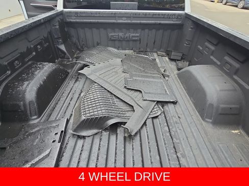 Used 2023 GMC Sierra 1500 SLT w/ SLT Premium Plus Package AWD/4WD image 13