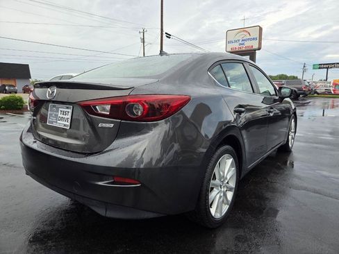 Used 2017 MAZDA MAZDA3 Grand Touring w/ Premium Equipment Package FWD image 5