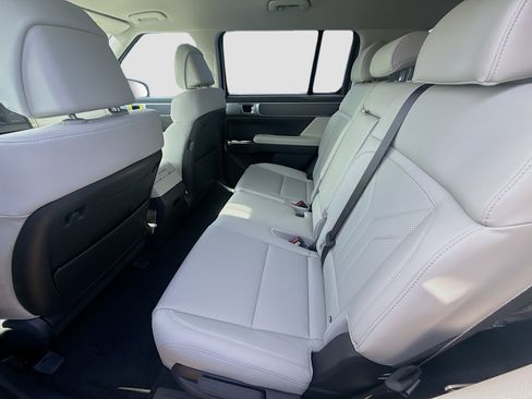 New 2026 Hyundai Santa Fe SEL FWD image 17
