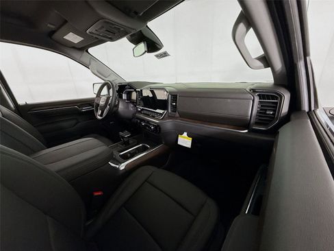New 2026 GMC Sierra 1500 SLT AWD/4WD image 24