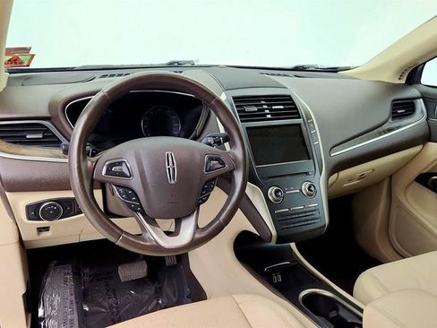 Used 2018 Lincoln MKC Reserve w/ Lincoln MKC Climate Package AWD/4WD image 13