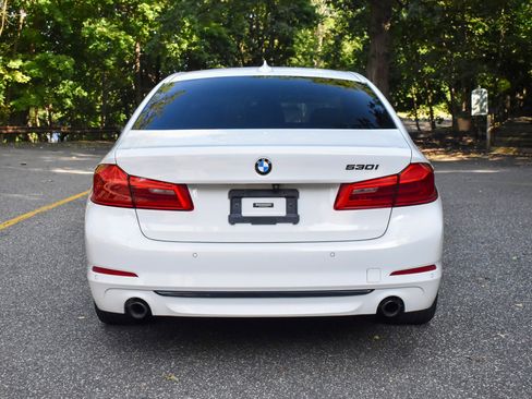 Used 2020 BMW 530i w/ Convenience Package image 7