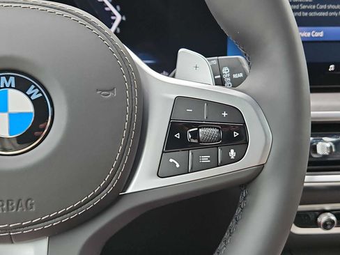 Used 2026 BMW X5 xDrive40i w/ M Sport Package AWD/4WD image 25