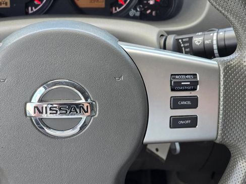 Used 2017 Nissan Frontier SV AWD/4WD image 15