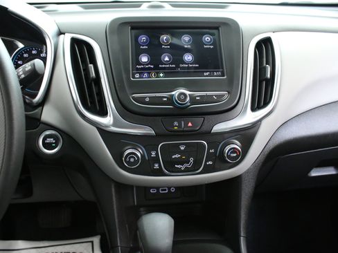 Used 2024 Chevrolet Equinox LS w/ LS Convenience Package FWD image 17