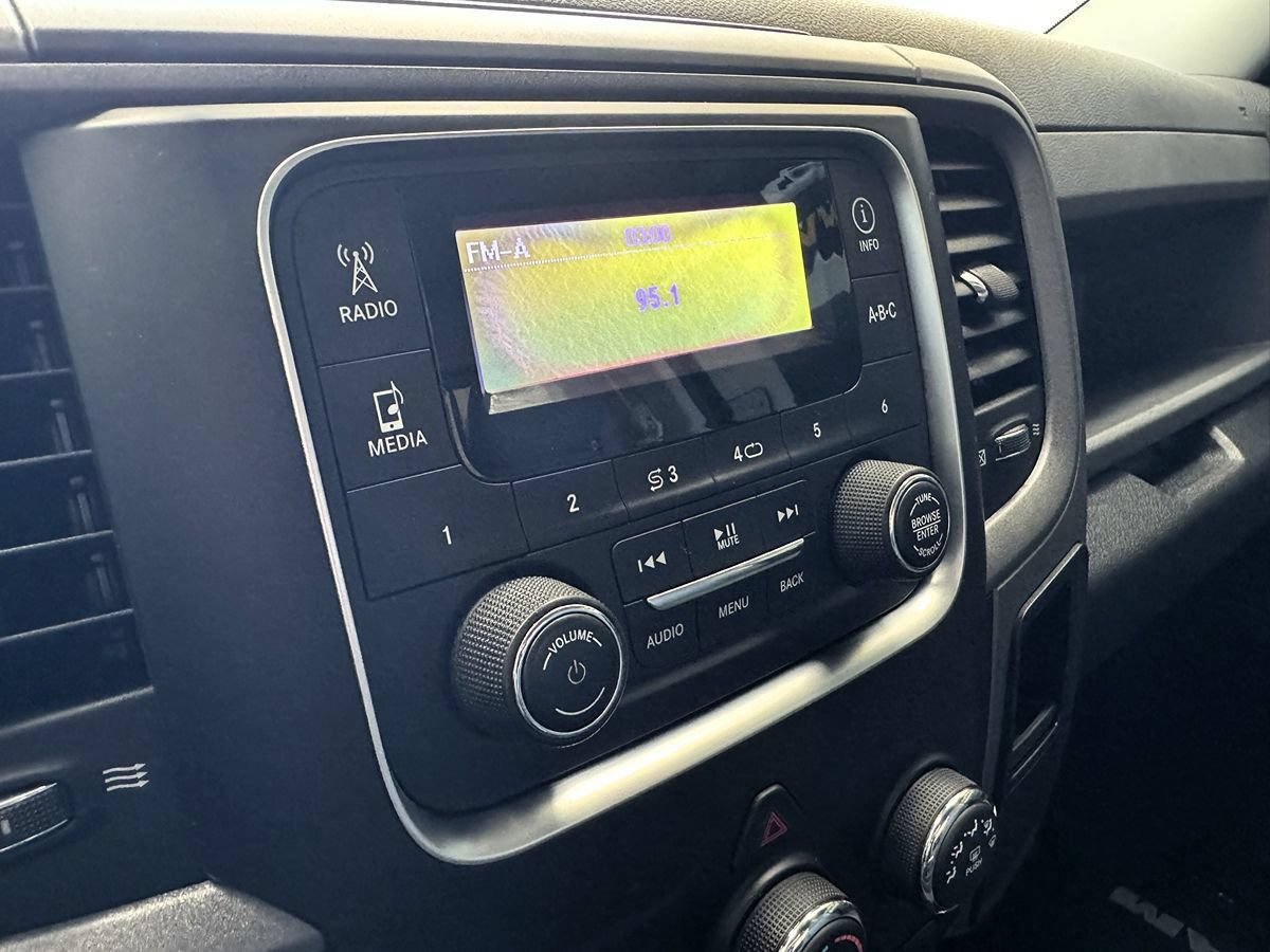 Used 2013 RAM 1500 Express RWD image 23