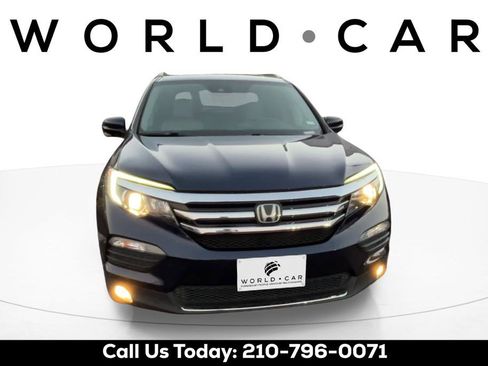Used 2018 Honda Pilot Touring image 4