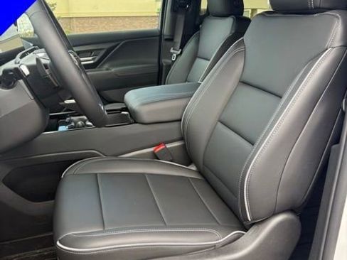 New 2026 Chevrolet Silverado EV LT AWD/4WD image 17