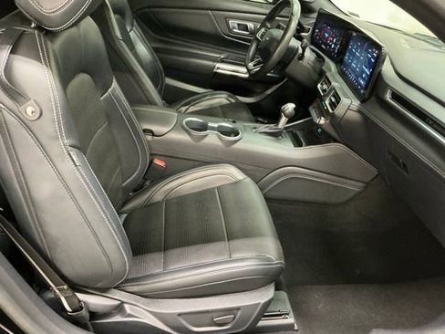Used 2024 Ford Mustang Premium RWD image 17