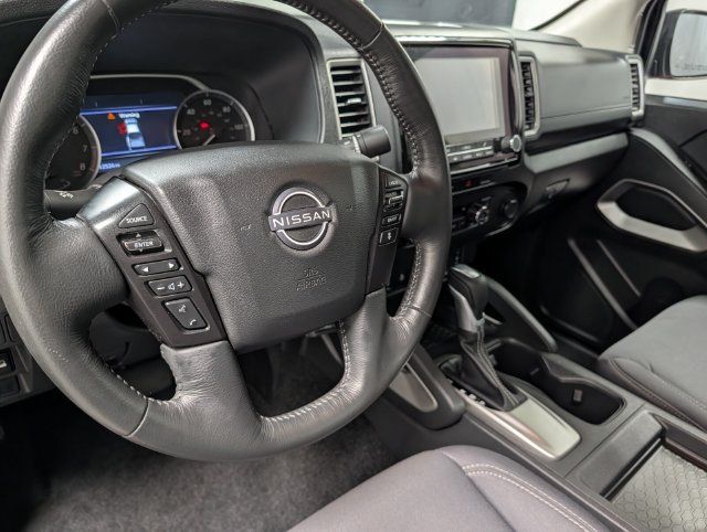 Used 2024 Nissan Frontier SV w/ SV Convenience Package AWD/4WD image 14