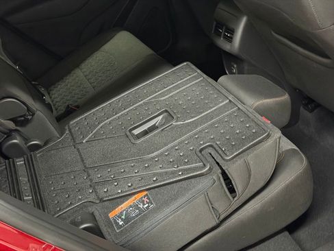 Certified 2023 Chevrolet Equinox LT image 24