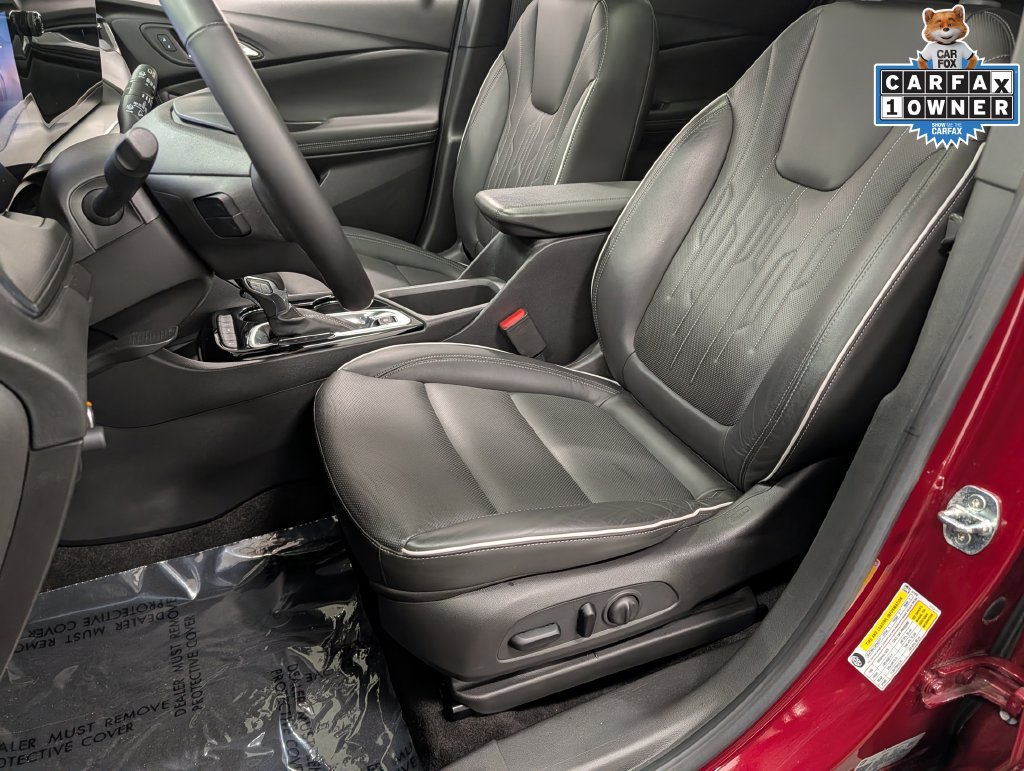 Used 2024 Buick Encore GX Avenir w/ Avenir Technology Package FWD image 14