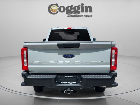 New 2025 Ford F250 XL RWD image 4