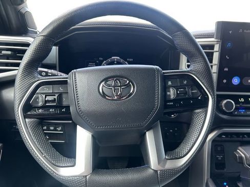 Certified 2025 Toyota Sequoia Platinum AWD/4WD image 13