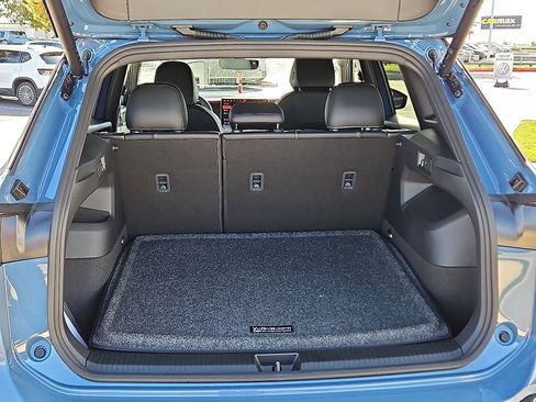 New 2026 Volkswagen Tiguan SE R-Line image 6