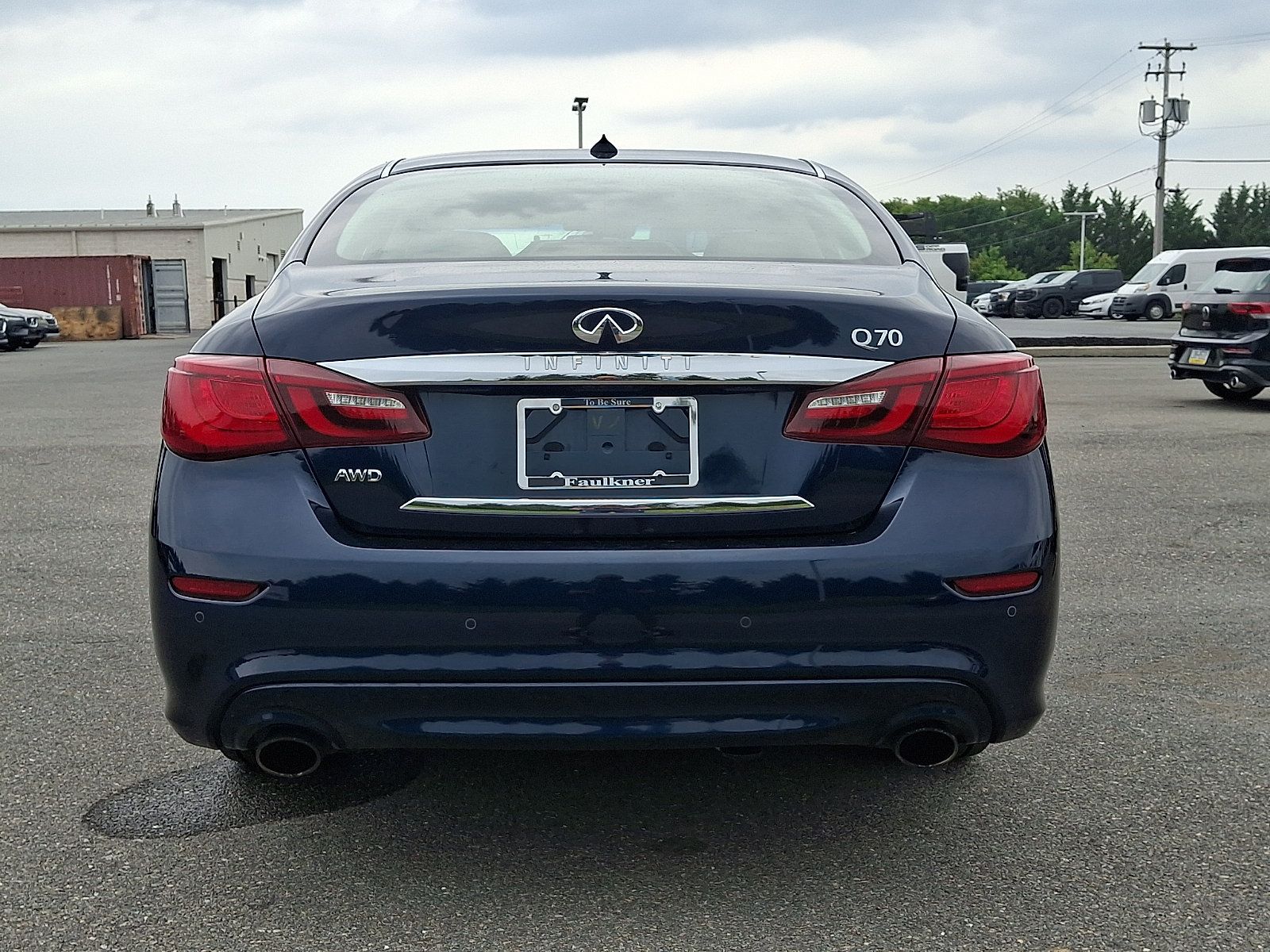 Used 2015 INFINITI Q70 3.7 AWD/4WD image 10