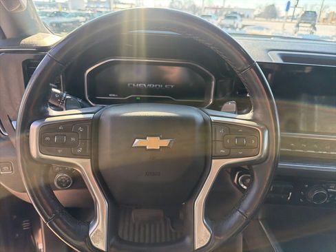 Used 2023 Chevrolet Silverado 1500 LTZ image 9