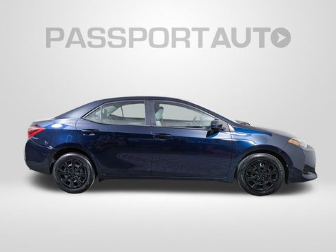 Used 2019 Toyota Corolla LE image 8