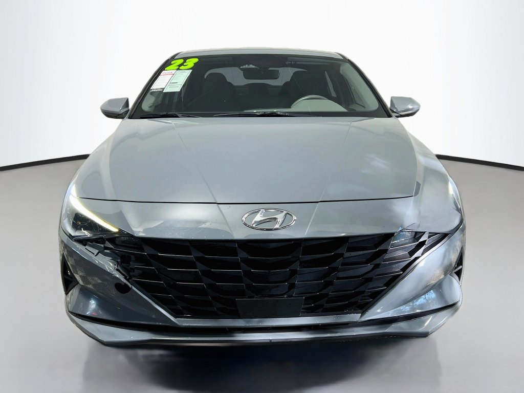 Used 2023 Hyundai Elantra SEL w/ Convenience Package FWD image 8