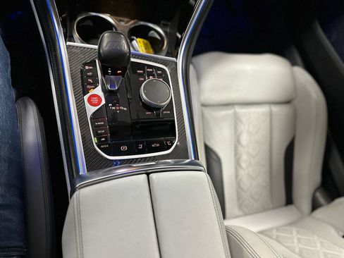 Used 2022 BMW M8 Competition AWD/4WD image 33