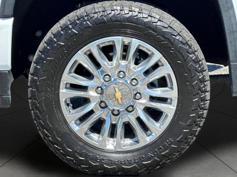 Used 2021 Chevrolet Silverado 3500 High Country w/ Z71 Off-Road Package AWD/4WD image 25