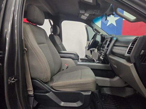 Used 2017 Ford F250 XLT w/ XLT Value Package AWD/4WD image 63
