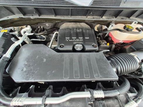 Used 2024 Chevrolet Silverado 1500 W/T w/ WT Value Package RWD image 17