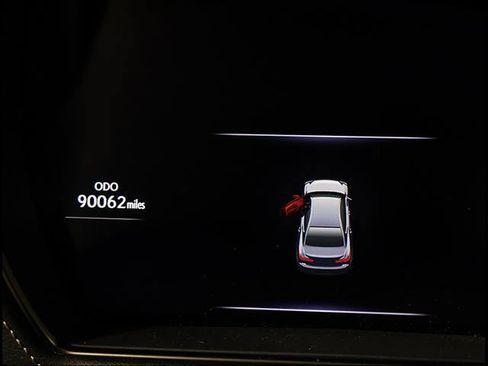 Used 2020 Lexus LS 500 w/ Interior Upgrade Package RWD image 9