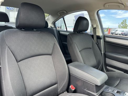 Used 2019 Subaru Legacy 2.5i Premium AWD/4WD image 13
