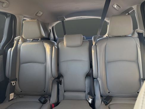 Used 2024 Honda Odyssey Touring image 25