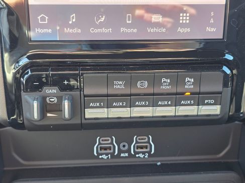 New 2026 RAM 3500 Tradesman image 30