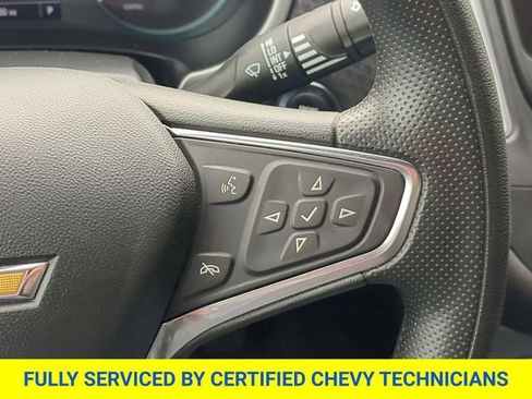 Used 2025 Chevrolet Malibu LT FWD image 25
