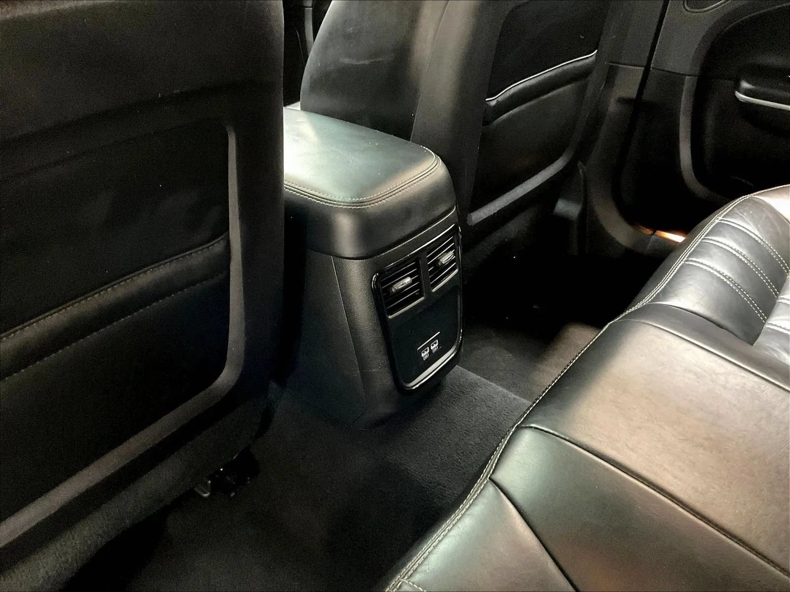 Used 2022 Chrysler 300 S RWD image 18