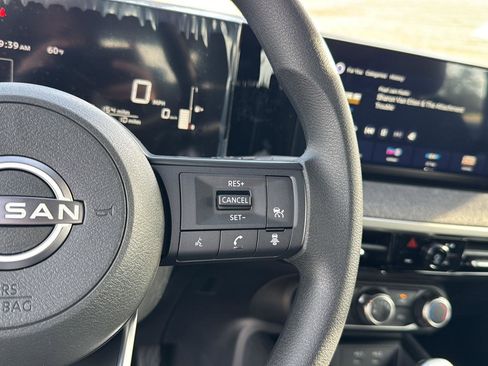 New 2026 Nissan Kicks S image 19